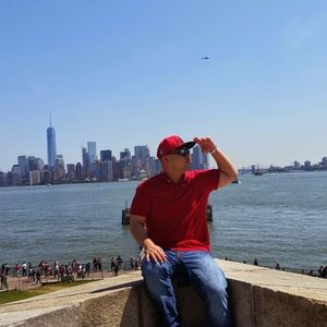 Meet your Posher, Thomas